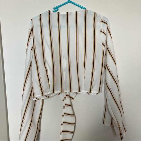 Forever 21 Cute Tie-Up Striped Flowy Blouse - Picture 3 of 4